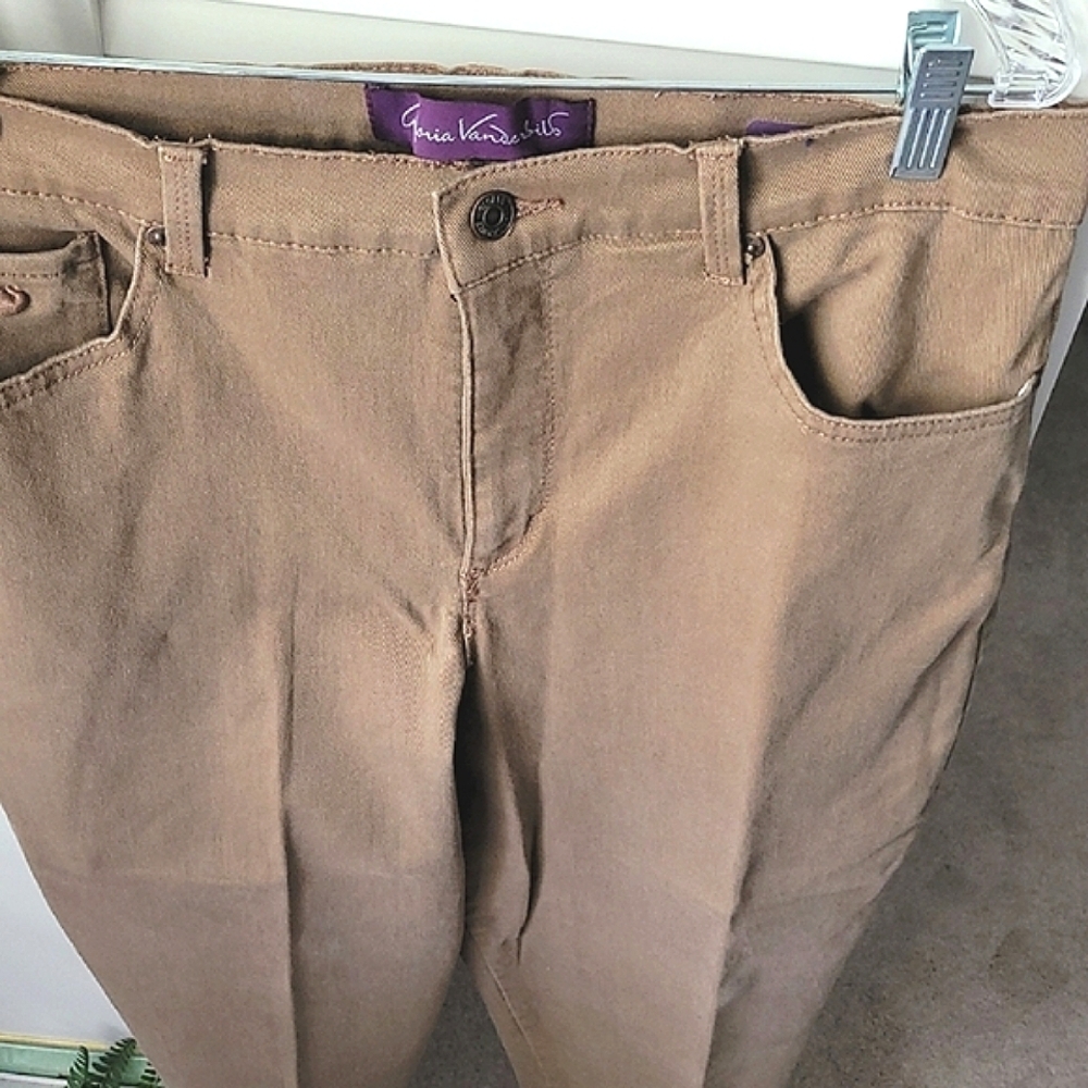 Gloria Vanderbilt Tan Straight Leg Jeans Sz 14